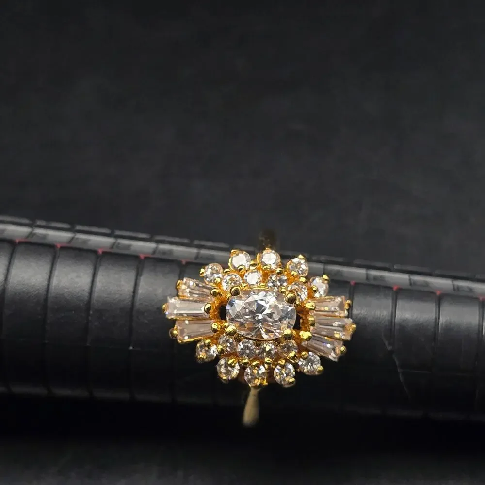 Elizabeth Taylor Avon Evening Star Ring Size 8 CZ Gold Tone 1990s Vintage